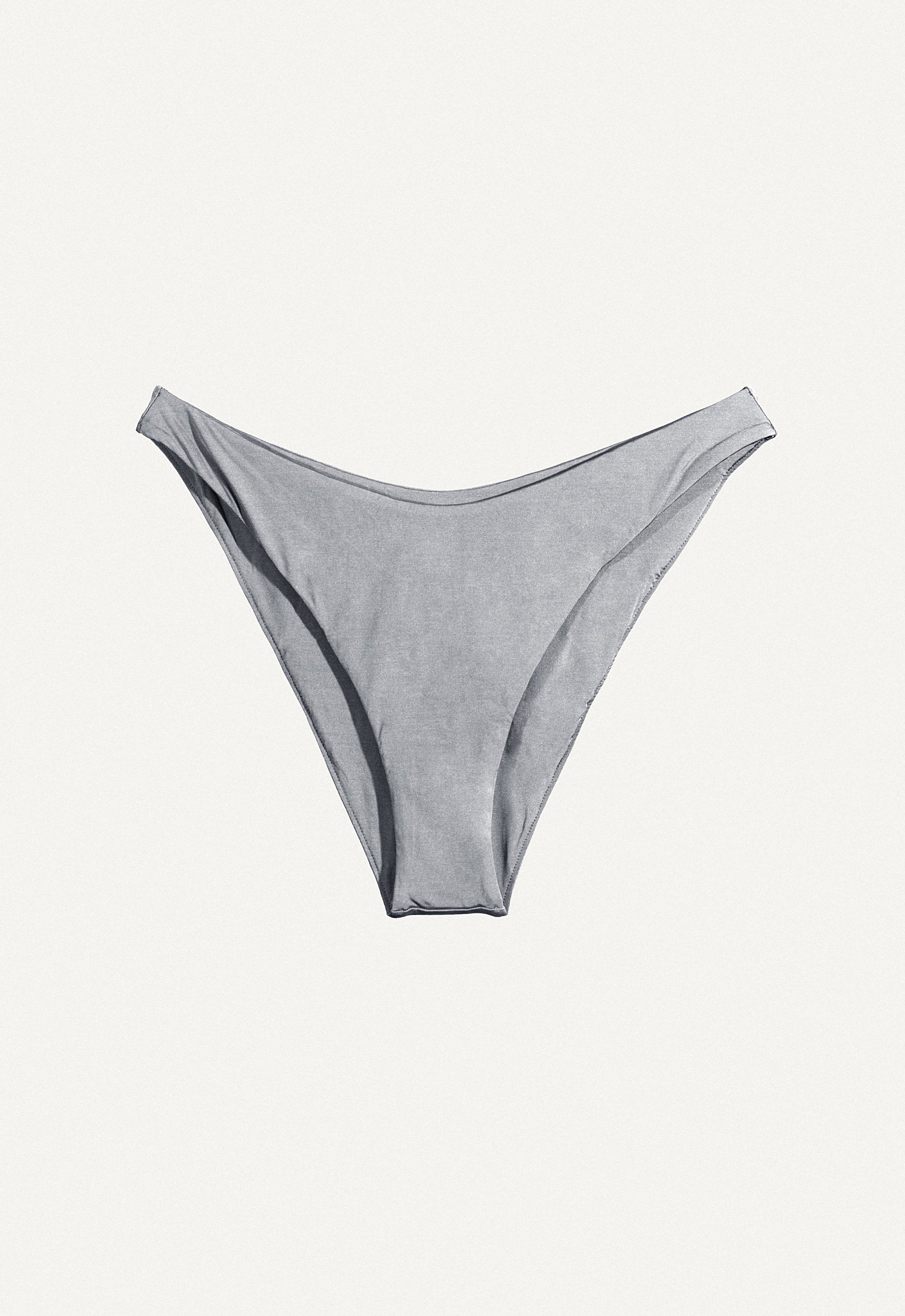 Oy-Aesthetics-Swimwear-25_Notos_silver_front.jpg