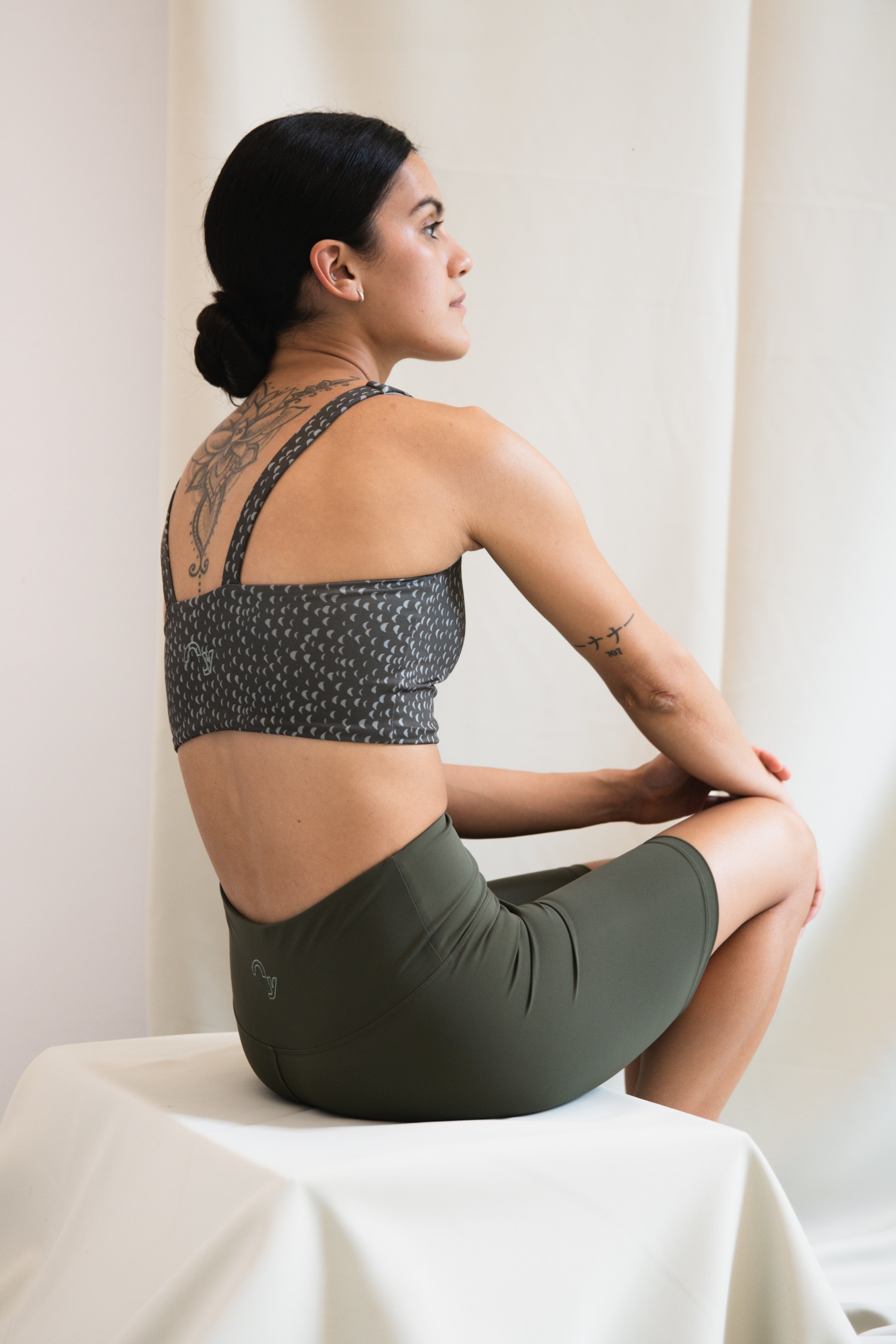 Oy-Yoga-Active-Wear-22-4597.jpg