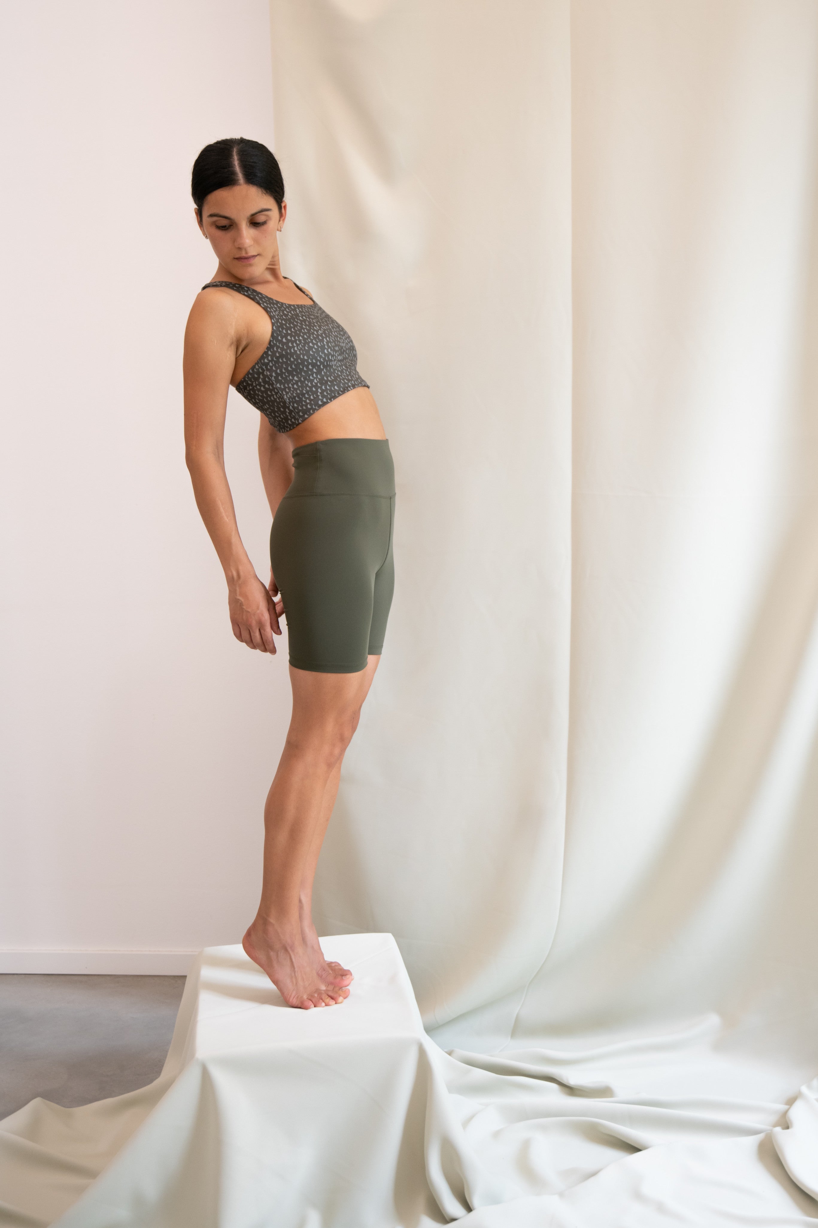Oy-Yoga-Active-Wear-22-4636.jpg