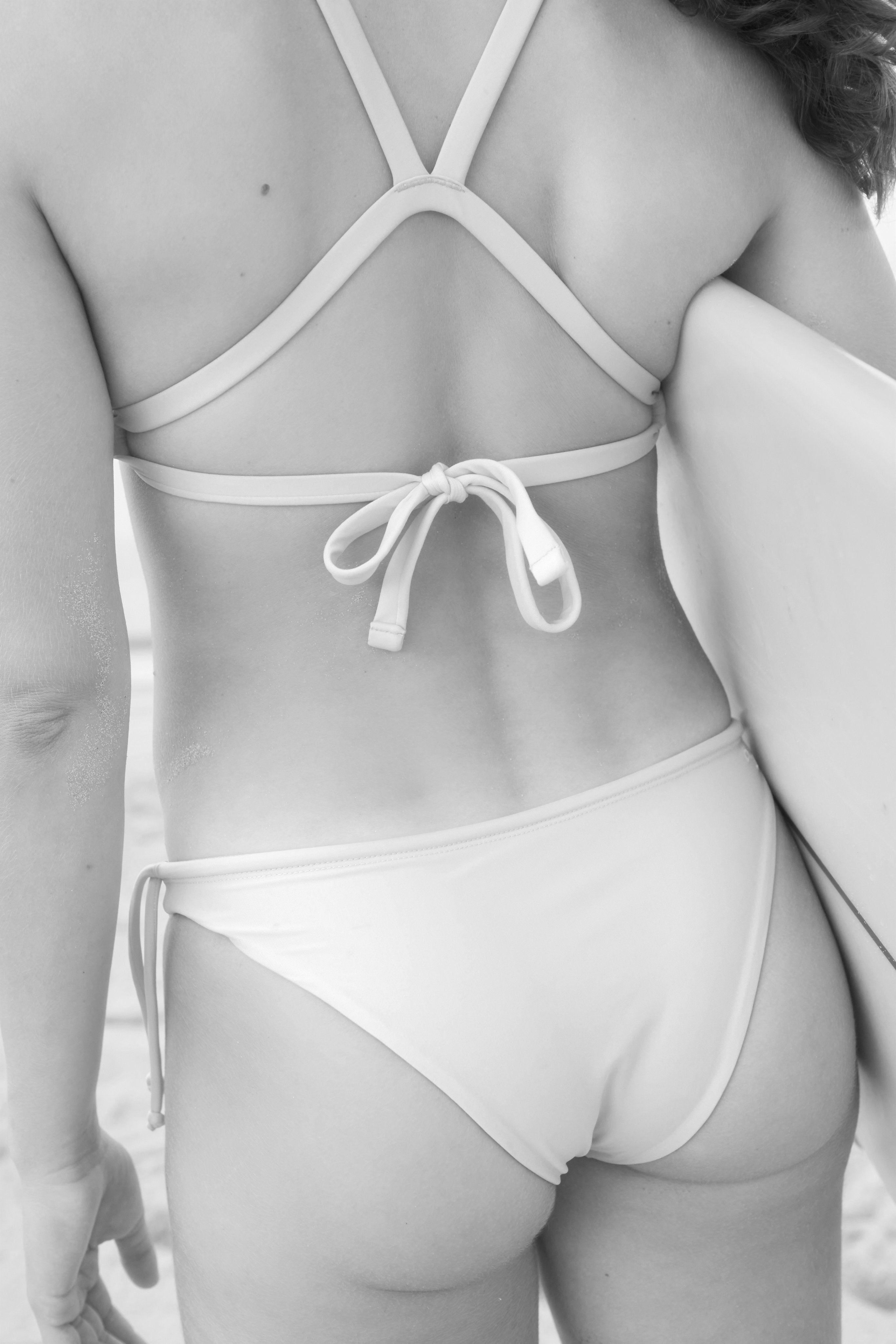 Oy-surf-bikini-signatures-23-Coho-Mako-erdbeerrot-1_juliaishac_sw.jpg