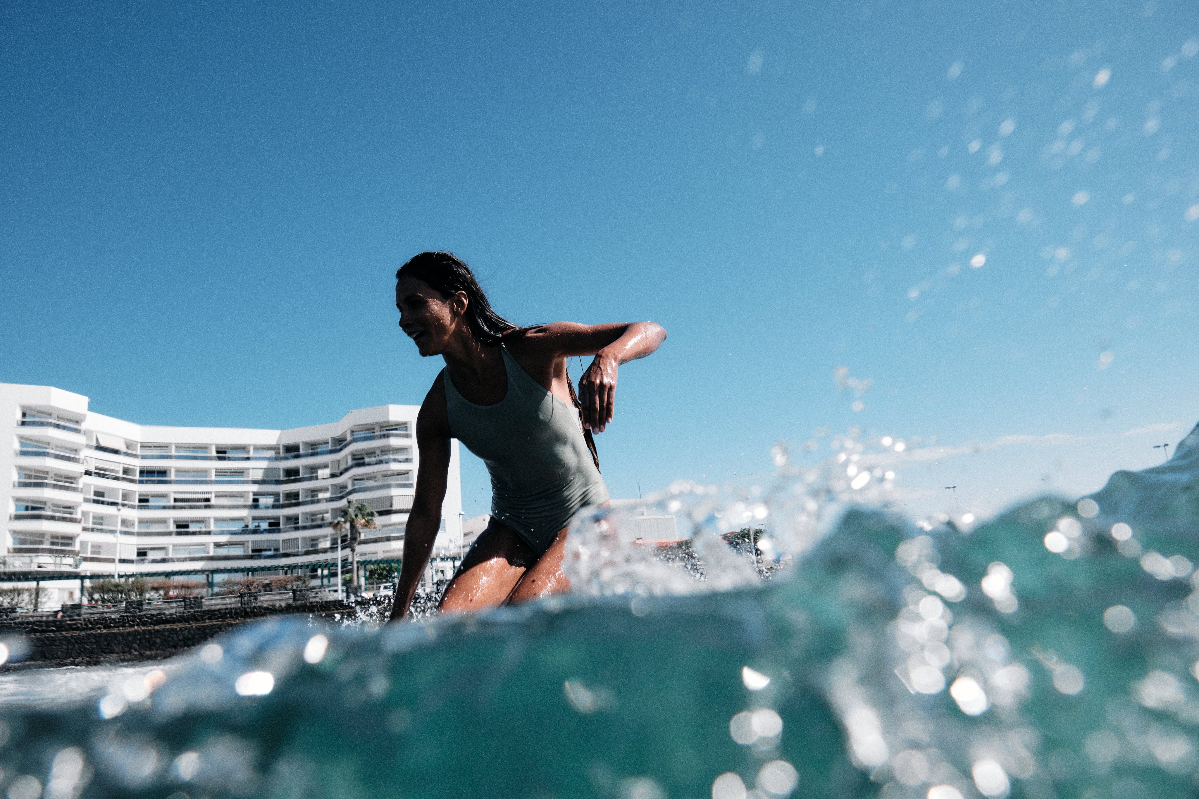 Oy-surf-bikini-signatures-24-Kelt-sagegreen-_sergiovillalbastudio_2197.jpg