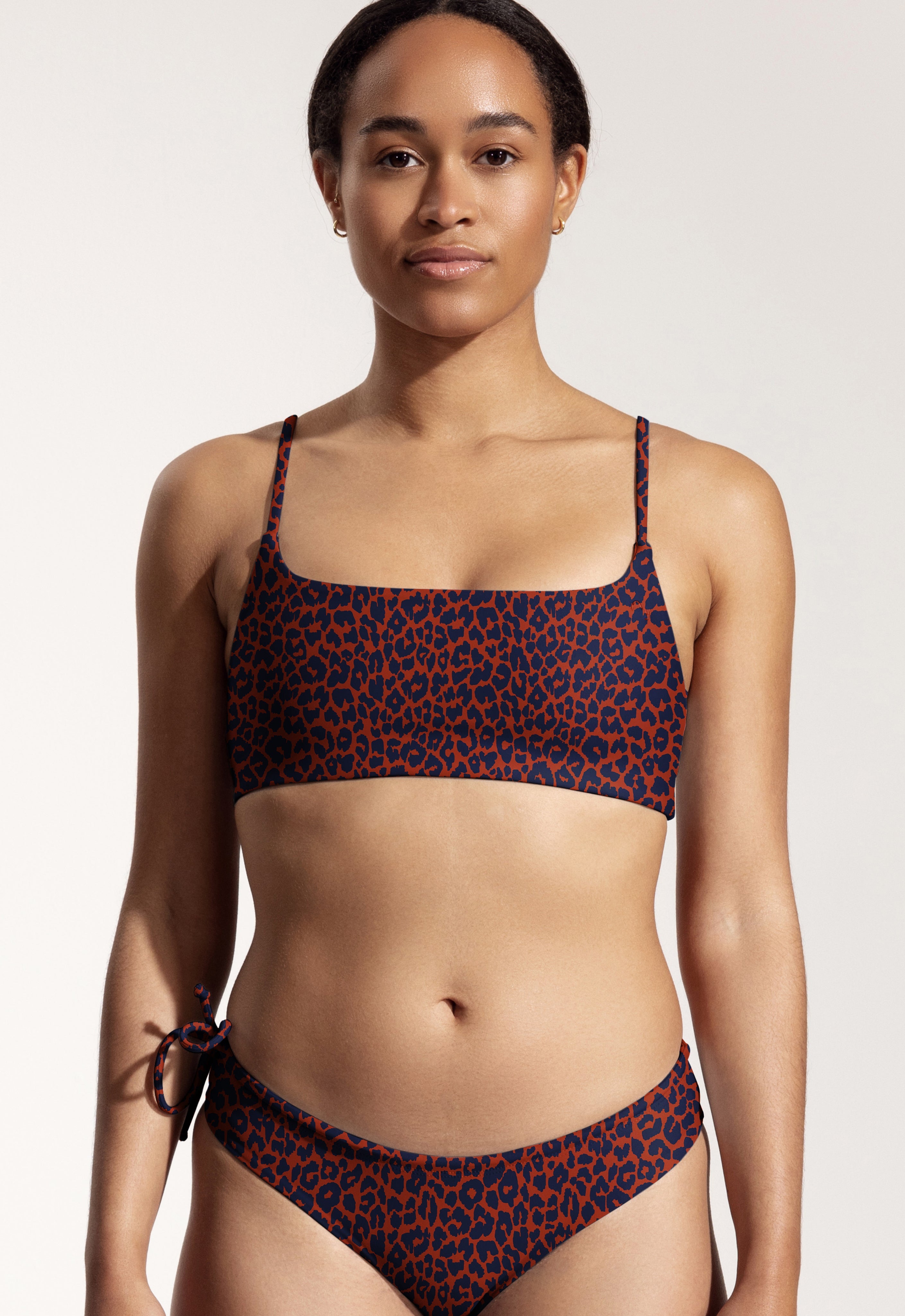 Surf Bikini Oberteil „Buri“ in Cool Cat Print 6