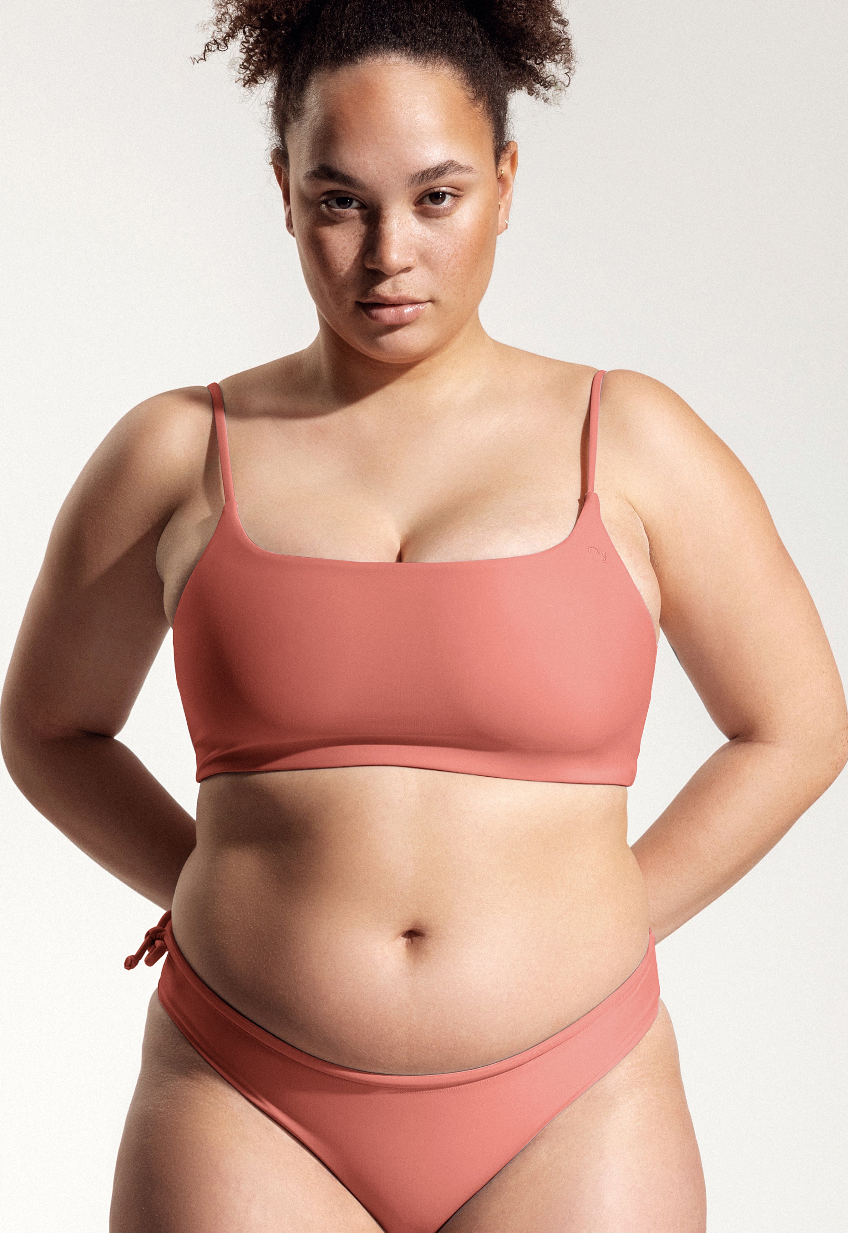 Surf Bikini Oberteil „Buri“ in Altrosa 5