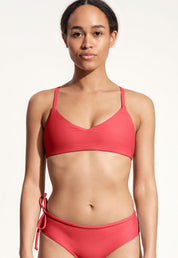 Surf Bikini Oberteil „Dace“ in Erdbeerrot 1
