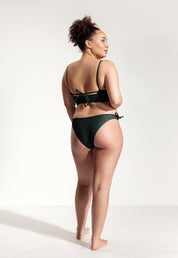 Surf Bikini Oberteil „Buri“ in Nachtgrün 5