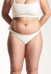 Surf Bikini Hose „Mako“ in Cremeweiss
