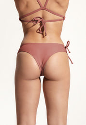 Surf Bikini Hose „Tope“ in Lehmrot
