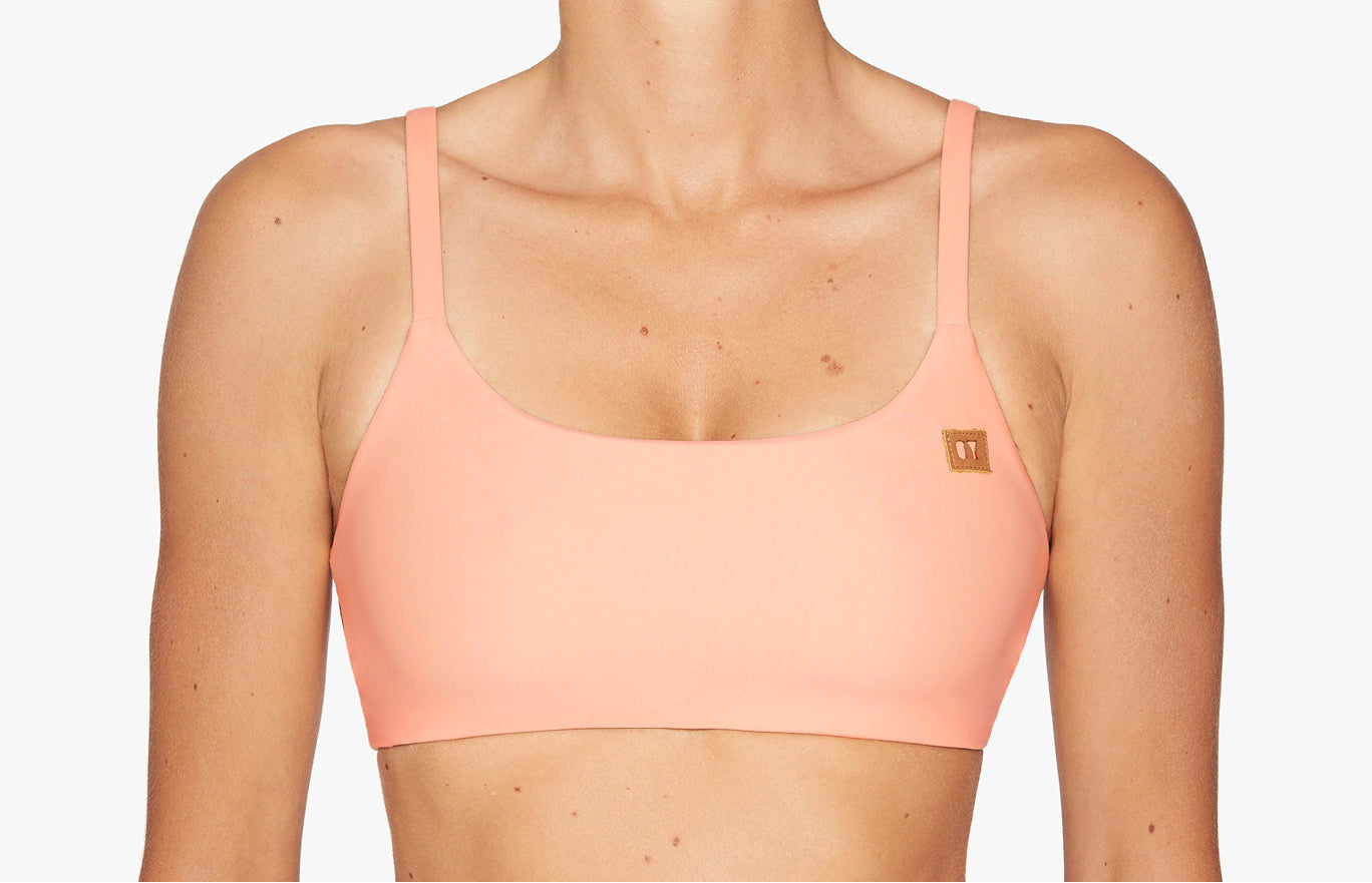 Surf Bikini Oberteil „Faya“ in Appeal Orange & Moss Grün 1