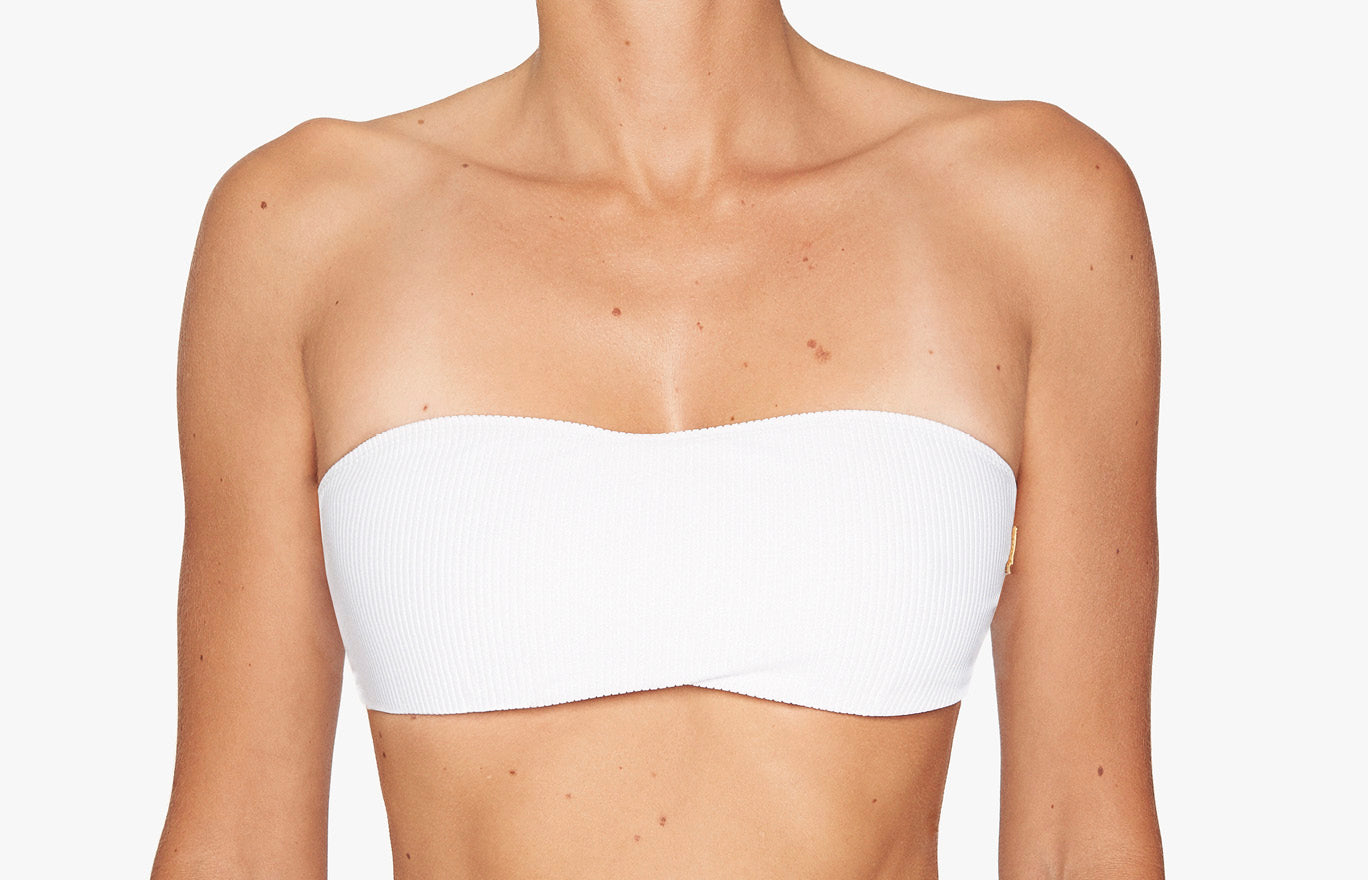 Bikini Oberteil „Farah“ in Weiss gerippt 1