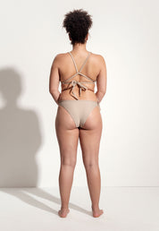 Surf Bikini Hose „Mako“ in Blassbraun -t-b