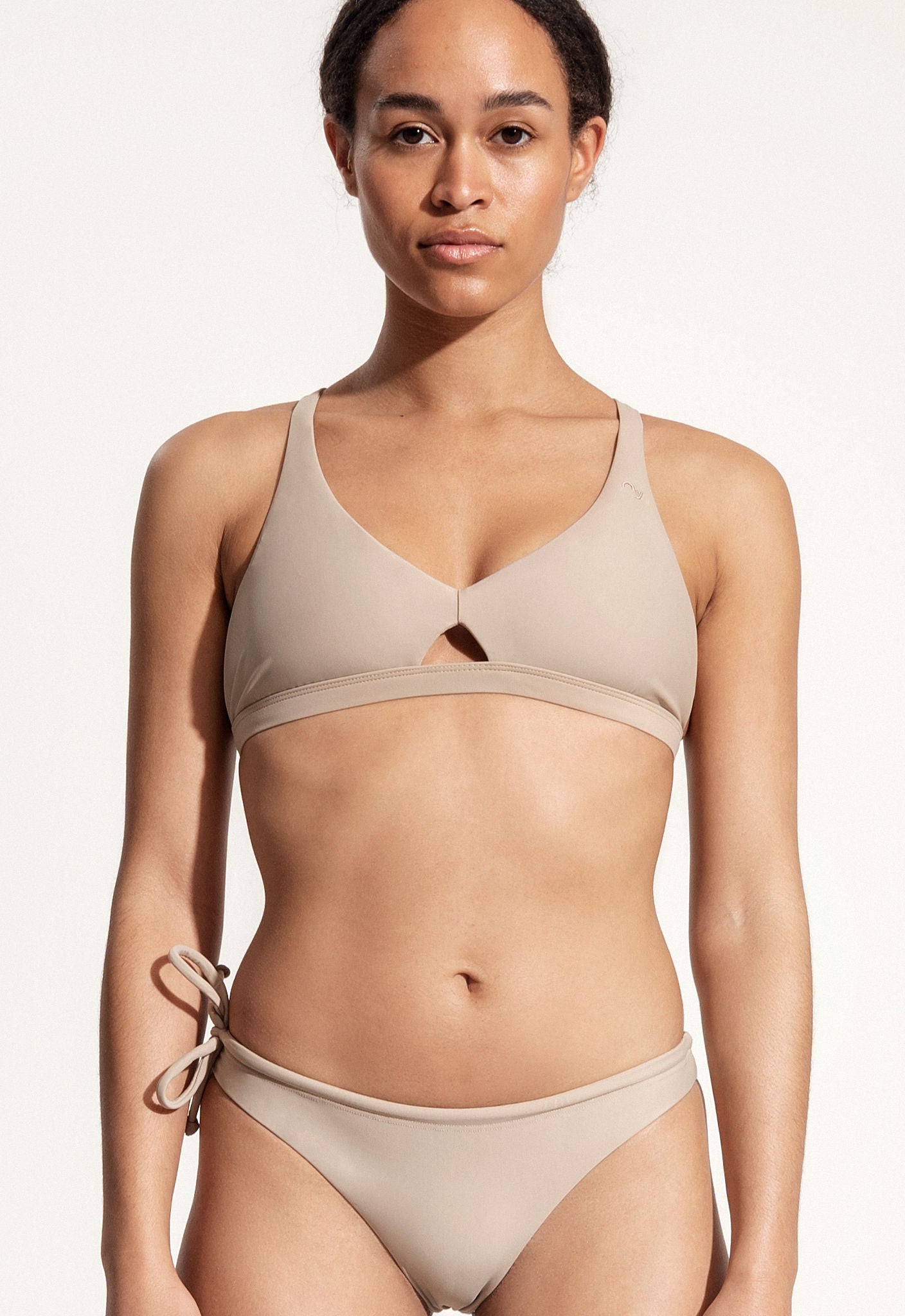Oy Signatures Surf Bikini Oberteil „Coho“ in blassbraun 5